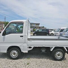22年 即戦力 4WD スバル サンバートラック 車検2年付 5速 エアコン パワステ ETC 現場作業 農業 産廃業等の画像