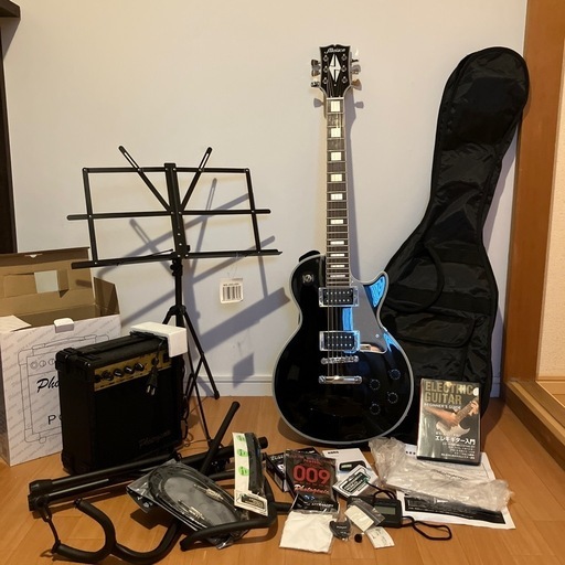 ギター一式、アンプ付き（値下げ可能）