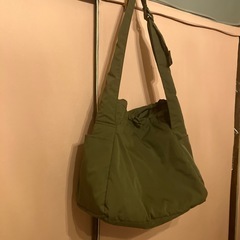 UNIQLO バックの画像