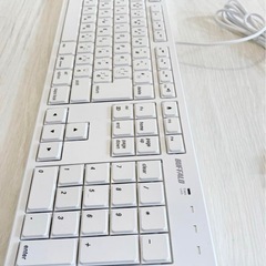 バッファローフルキーボード パンタグラフ Macモデルホワイト BSKBMO1WHの画像