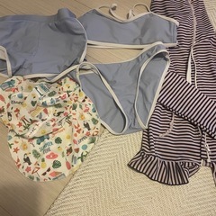 大人気！水着、ラッシュガード、帽子セット♡の画像