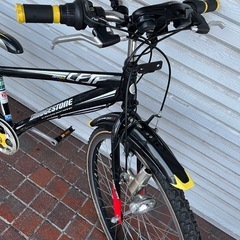 中古自転車　　ブリヂストン　26インチ  子供用　6段変速の画像