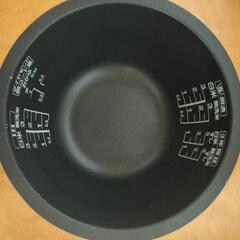 TOSHIBA・炊飯器の画像