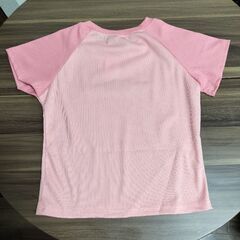 ピンク ラグランスリーブ Tシャツ Mサイズの画像
