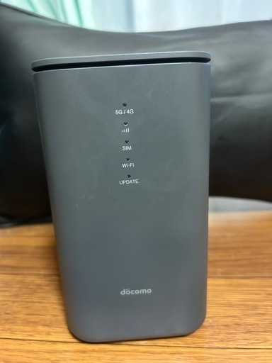 【良品】docomoホーム5G HR02