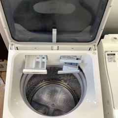 【安心の半年保証】SHARPの縦型洗濯乾燥機の画像