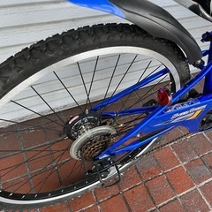 中古自転車　MTB インチ　26インチ 　6段変速　オートライトの画像
