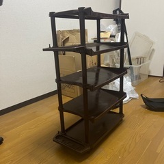【引き取り先決定】プラスチック 靴置き収納 棚 茶色の画像