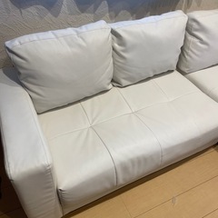 カウチソファー　合皮　ホワイト　オットマン付き　　の画像