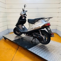 4867km ★始動動画あり★ アドレスv100　CE11A スズキ 小型の画像