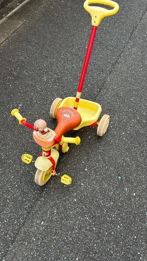 アンパンマン三輪車 (タクト) 福大前の三輪車の中古あげます