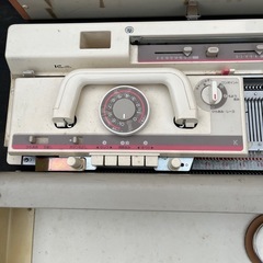 ブラザー編み機、ミシン　ジャンク品の画像
