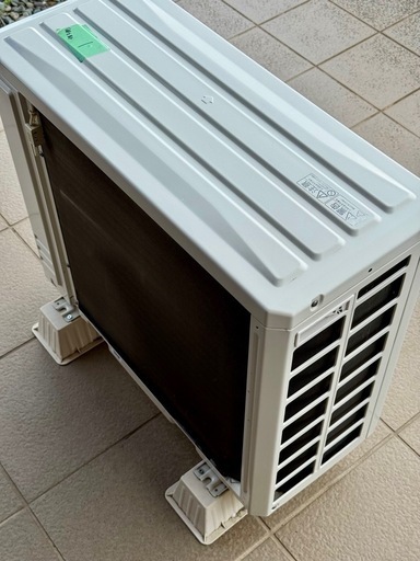 引き取り限定アイリスオーヤマ　　2022購入　エアコン