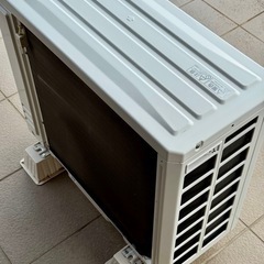 引き取り限定アイリスオーヤマ　　2022購入　エアコンの画像