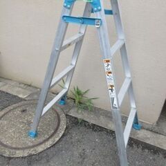 Q436　Pica　はしご兼用脚立　4尺　MBX-120Aの画像