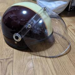 ヘルメットの画像