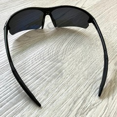 ユニクロ UNIQLO サングラス 遮光グラス 軽量 メンズ レディースの画像