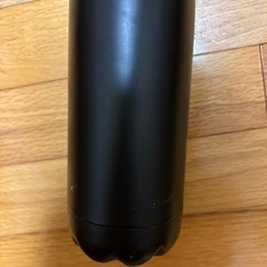 ブラック水筒の画像