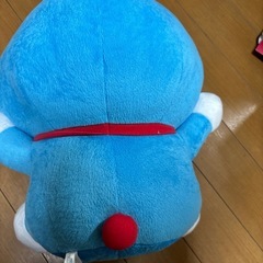 ドラえもんぬいぐるみの画像