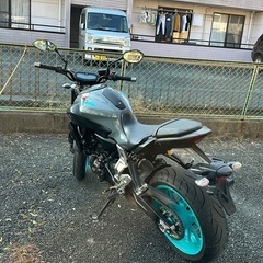 Yamaha MT-07 ブラック/ターコイズの画像