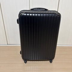 キャリーケースの画像