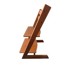 ストッケ　トリップトラップ　の画像