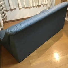 3人掛けソファ　青の画像