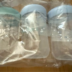 お得‼️哺乳瓶8点セット　NUK Nature Sense 乳首付きの画像
