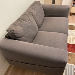 ソファの画像