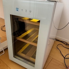 静音ワインセラー 8本収納 ペルチェ式の画像