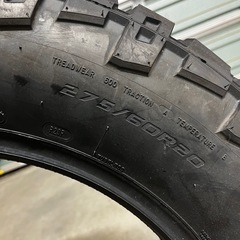 275 60 20 マッドタイヤ　4本　新品　ランクル　ハイラックス　fjクルーザの画像