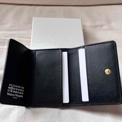 【新品】Maison Margiela 三つ折り財布【マルジェラ】の画像