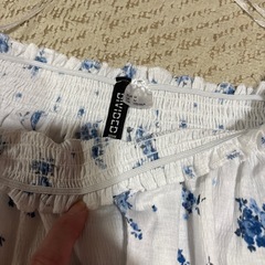 ①夏物レディーストップスまとめ売りの画像