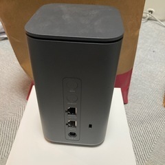ドコモ ホーム5G  HR02 ホームWIFIの画像