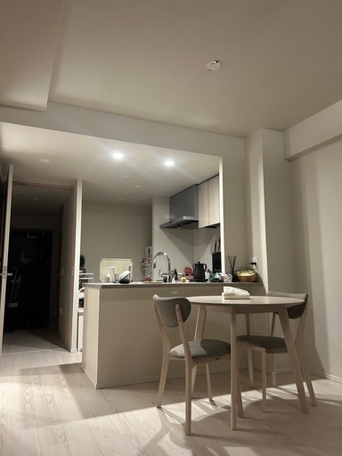 ☆08/30まで☆可愛い丸いテーブル