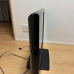 TOSHIBA製32インチ液晶テレビ、モデル32A9000の画像