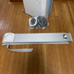 コロナ 冷風除湿機 CDM-1021 ダクトパネル HDP-70M付き の画像