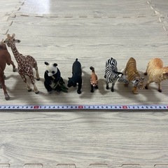【中古】動物フィギュア8体セットの画像
