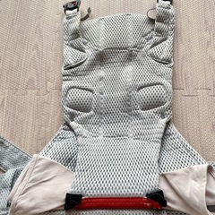 【新品スタイ&おまけ付】ベビービョルン BabyBjorn  メッシュ抱っこひもの画像