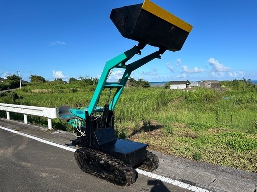 田中製作所　ローダー　持上重量200kg 農用ローダー 6ps 自走式 クローラー MST150 こぞうさん　ガソリン バケット 油圧ショベル　ミニローダー　ミニクローダー 除雪 ショベル　牛舎　建設　畜産 簡易始動動画あり 宮崎