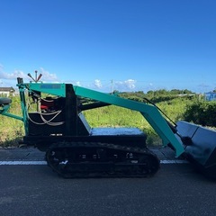 田中製作所　ローダー　持上重量200kg 農用ローダー 6ps 自走式 クローラー MST150 こぞうさん　ガソリン バケット 油圧ショベル　ミニローダー　ミニクローダー 除雪 ショベル　牛舎　建設　畜産 簡易始動動画あり 宮崎の画像