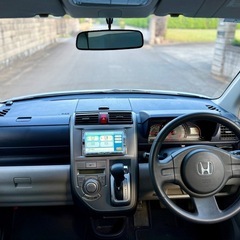 ホンダ ゼスト  🔘モデル: JE1 🔘年式: 2008年式 🔘走行距離: 107,826km 🔘車検: 2年 🔘ナビゲーション 🔘テレビ、FM、CD 🔘電動シャッター 🔘電動ミラーの画像