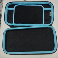 🔵美品、スイッチ用ポ−チ−＆遊戯王セット🎁オマケつき。の画像