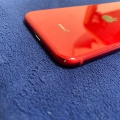 iPhoneSE 第3世代　PRODUCT REDレッド 64GB 美品の画像