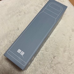 UNIQLO タンブラーの画像
