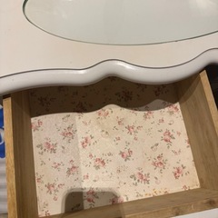 ドレッサー（椅子は付属していません）の画像