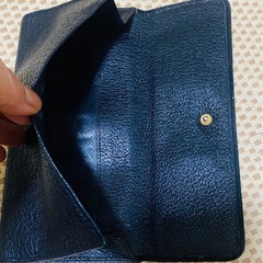 グッチ　GUCCI　美品  バンブー装飾のレザー二つ折り財布の画像