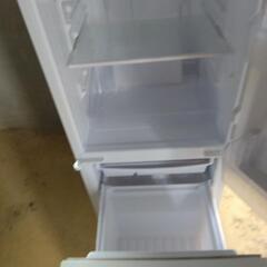 冷蔵庫　シャ－プ　２０１５年製の画像
