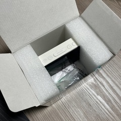 ワイヤレス充電機　デジタル時計、アラーム付き　【美品】の画像