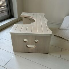 幼児用トイレ踏み台ステップ引っ越しの為差し上げますの画像